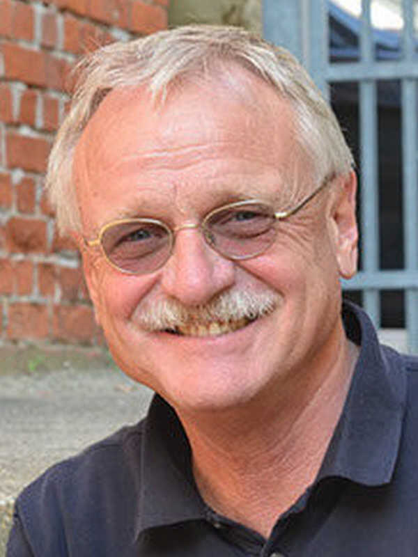 Dr. med. Michael Vomstein